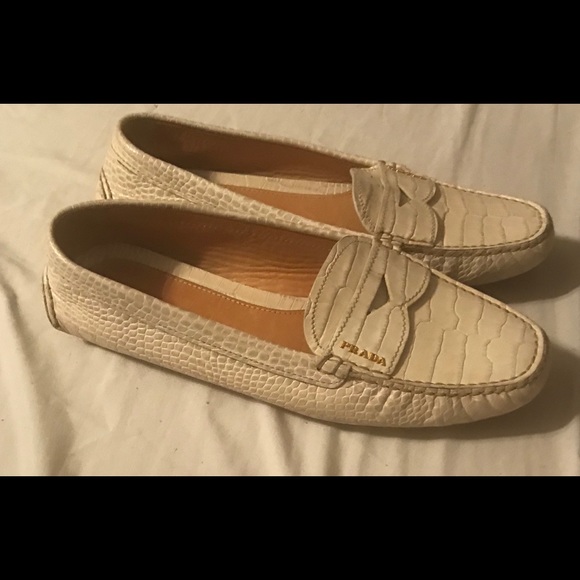 PRADA Ivory Crocodile Driving Shoe/Loafer/Moccasin - Picture 2 of 8